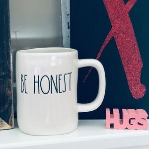 Rae Dunn BE HONEST mug